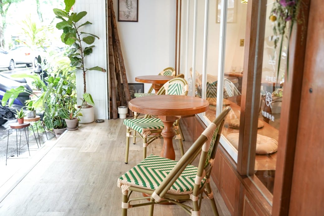 台北信義區咖啡|小花小草Cafe’,秒到法式巴黎街頭,還可以帶浪漫的花回家 - 第5張圖 台北信義區咖啡|小花小草Cafe’,秒到法式巴黎街頭,還可以帶浪漫的花回家