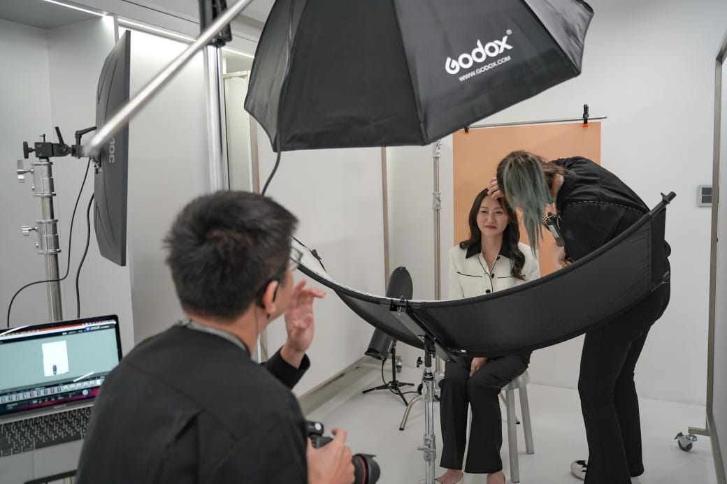 春山相館CHUN3 |證件照專門店進駐台北中山區,髮型彩妝服裝一次搞定,當天就可以快速取件,護照|身分證照|肖像照通通都有 - 第55張圖 春山相館CHUN3 |證件照專門店進駐台北中山區,髮型彩妝服裝一次搞定,當天就可以快速取件,護照|身分證照|肖像照通通都有