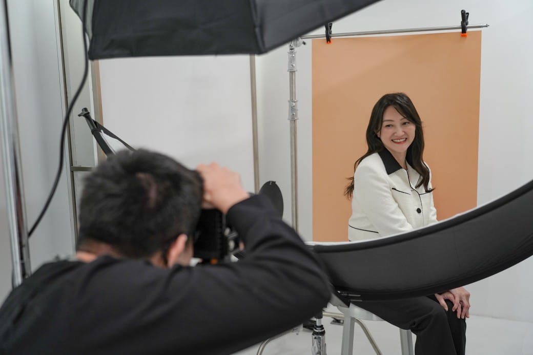 春山相館CHUN3 |證件照專門店進駐台北中山區,髮型彩妝服裝一次搞定,當天就可以快速取件,護照|身分證照|肖像照通通都有 - 第61張圖 春山相館CHUN3 |證件照專門店進駐台北中山區,髮型彩妝服裝一次搞定,當天就可以快速取件,護照|身分證照|肖像照通通都有