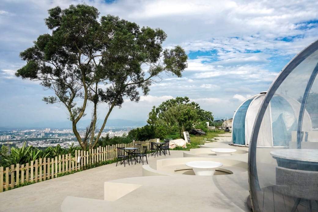 貓禾景觀咖啡｜桃園乳姑山夜景餐廳，貓禾咖啡山上的玻璃泡泡屋景觀咖啡廳， 180度景觀遠眺101，百萬夜景超迷人，約會景點