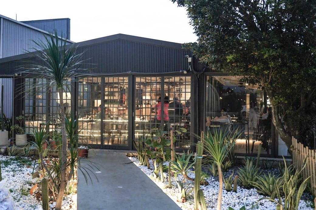 貓禾景觀咖啡｜桃園乳姑山夜景餐廳，貓禾咖啡山上的玻璃泡泡屋景觀咖啡廳， 180度景觀遠眺101，百萬夜景超迷人，約會景點