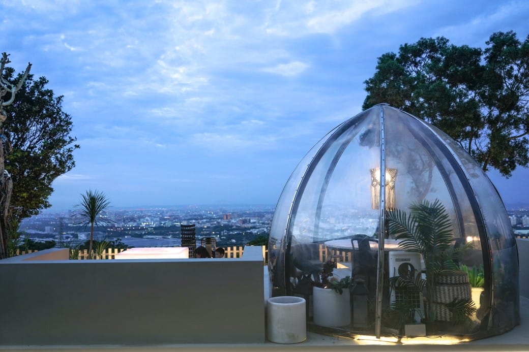 貓禾景觀咖啡｜桃園乳姑山夜景餐廳，貓禾咖啡山上的玻璃泡泡屋景觀咖啡廳， 180度景觀遠眺101，百萬夜景超迷人，約會景點