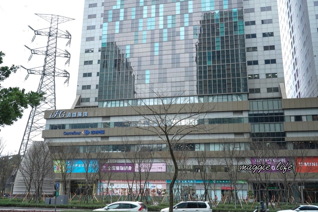 新北汐止櫻花景點|汐止康誥坑溪畔櫻花大道,汐科火車站10分鐘,平地就有大片櫻花步道 - 第4張圖 新北汐止櫻花景點|汐止康誥坑溪畔櫻花大道,汐科火車站10分鐘,平地就有大片櫻花步道