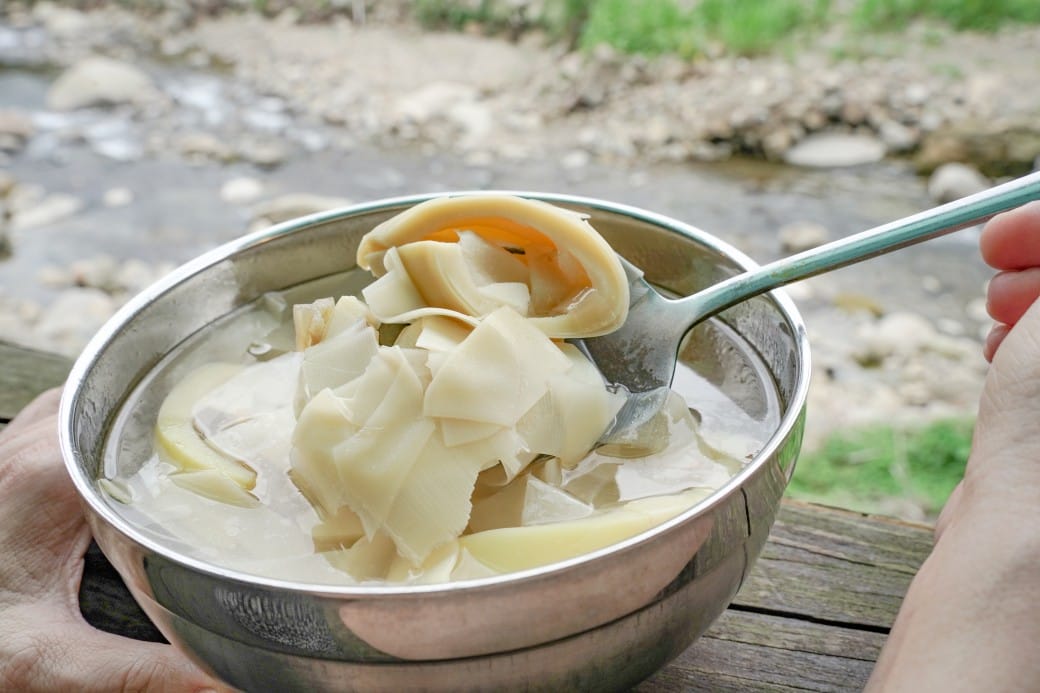 苗栗泰安美食｜黑皮臭豆腐，泰安老街黑白臭豆腐，中藥黑皮臭豆腐連食尚玩家都大推～