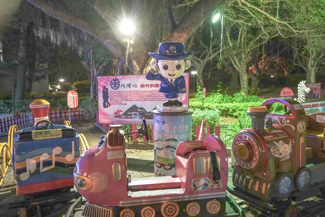 新竹湖口服務區，全台最萌休息站，巨大HELLO KITTY降臨，三麗鷗大集合，還有小火車可以搭！