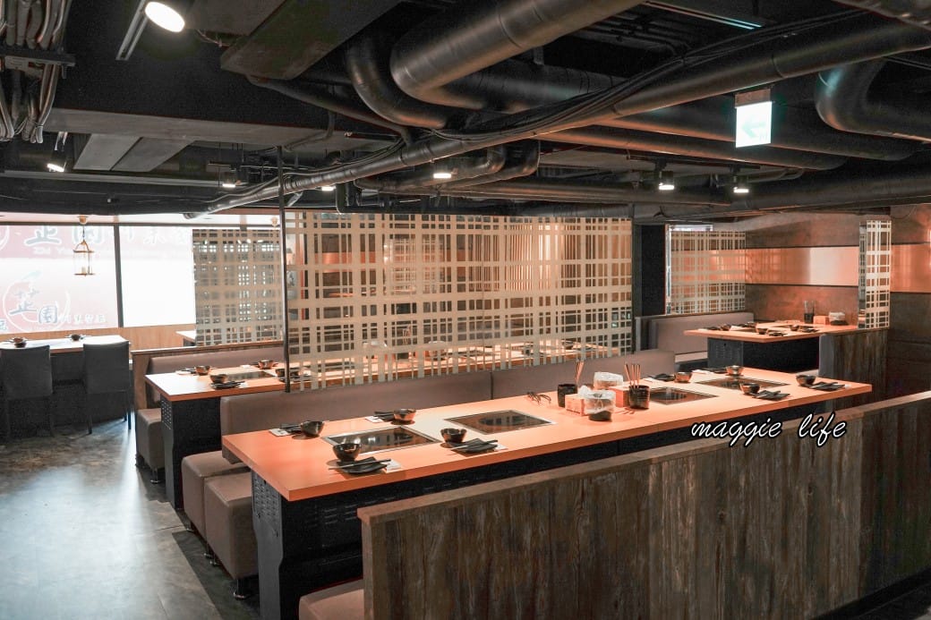 饗和牛鍋物放題388起，桃園火車站旁新開幕，CP值超高和牛吃到飽，超過百種食材，還有近30種飲料無限暢飲！