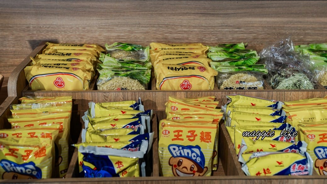 饗和牛鍋物放題388起,桃園火車站旁新開幕,CP值超高和牛吃到飽,超過百種食材,還有近30種飲料無限暢飲! - 第27張圖 饗和牛鍋物放題388起,桃園火車站旁新開幕,CP值超高和牛吃到飽,超過百種食材,還有近30種飲料無限暢飲!