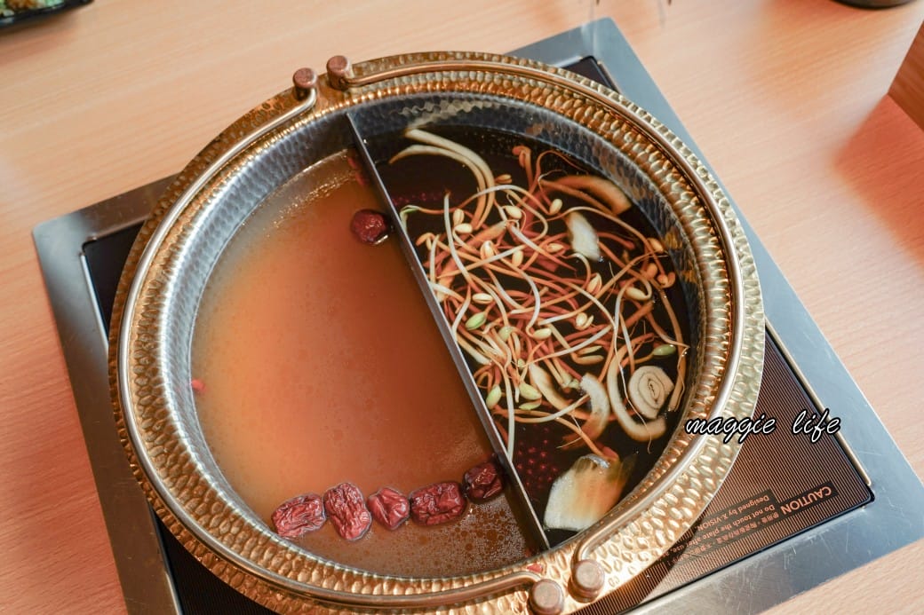 饗和牛鍋物放題388起,桃園火車站旁新開幕,CP值超高和牛吃到飽,超過百種食材,還有近30種飲料無限暢飲! - 第41張圖 饗和牛鍋物放題388起,桃園火車站旁新開幕,CP值超高和牛吃到飽,超過百種食材,還有近30種飲料無限暢飲!