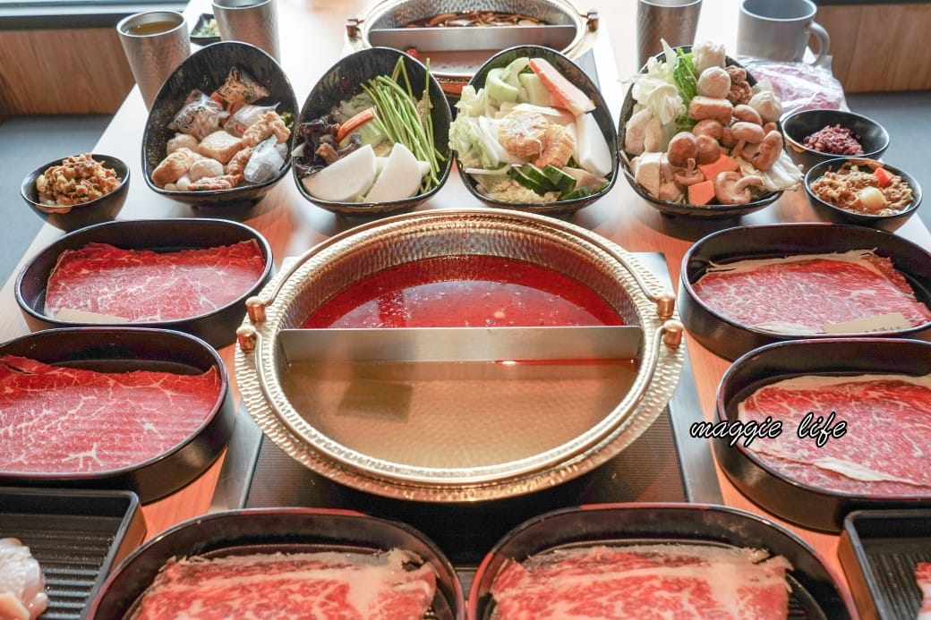 饗和牛鍋物放題388起,桃園火車站旁新開幕,CP值超高和牛吃到飽,超過百種食材,還有近30種飲料無限暢飲! - 第40張圖 饗和牛鍋物放題388起,桃園火車站旁新開幕,CP值超高和牛吃到飽,超過百種食材,還有近30種飲料無限暢飲!