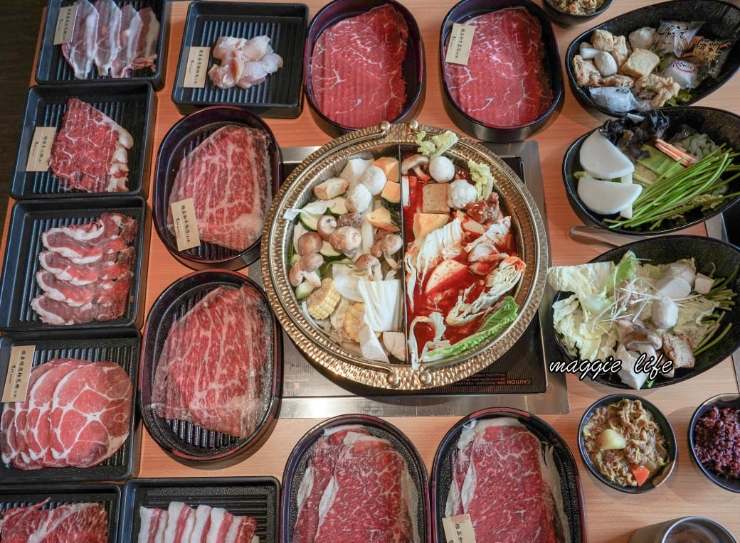 饗和牛鍋物放題388起,桃園火車站旁新開幕,CP值超高和牛吃到飽,超過百種食材,還有近30種飲料無限暢飲! - 第43張圖 饗和牛鍋物放題388起,桃園火車站旁新開幕,CP值超高和牛吃到飽,超過百種食材,還有近30種飲料無限暢飲!