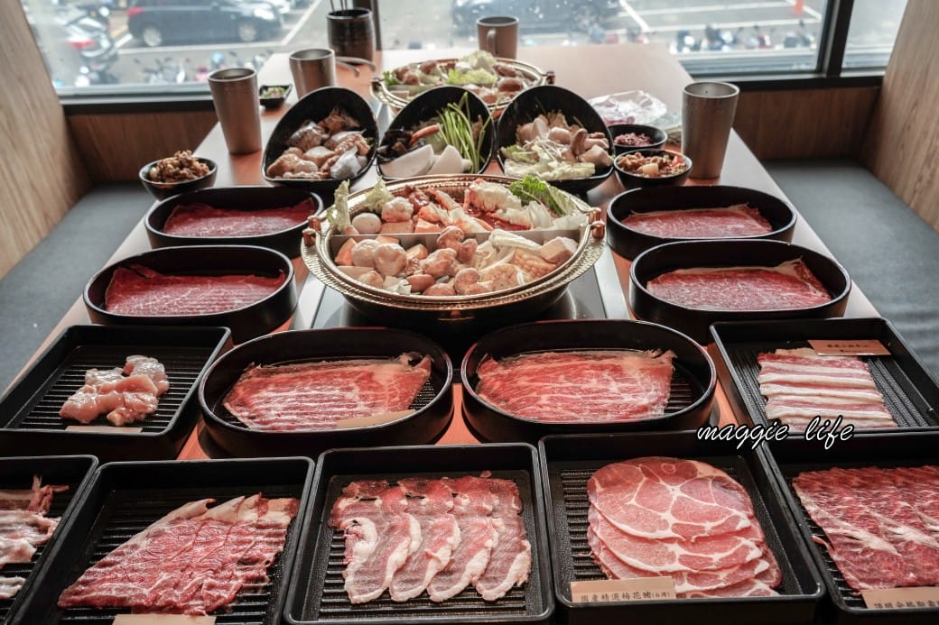 饗和牛鍋物放題388起,桃園火車站旁新開幕,CP值超高和牛吃到飽,超過百種食材,還有近30種飲料無限暢飲! - 第73張圖 饗和牛鍋物放題388起,桃園火車站旁新開幕,CP值超高和牛吃到飽,超過百種食材,還有近30種飲料無限暢飲!