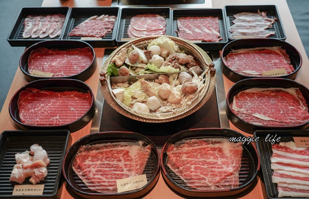 饗和牛鍋物放題388起,桃園火車站旁新開幕,CP值超高和牛吃到飽,超過百種食材,還有近30種飲料無限暢飲! - 第79張圖 饗和牛鍋物放題388起,桃園火車站旁新開幕,CP值超高和牛吃到飽,超過百種食材,還有近30種飲料無限暢飲!