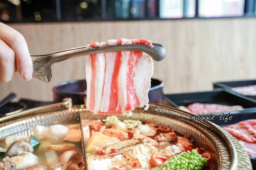 饗和牛鍋物放題388起,桃園火車站旁新開幕,CP值超高和牛吃到飽,超過百種食材,還有近30種飲料無限暢飲! - 第64張圖 饗和牛鍋物放題388起,桃園火車站旁新開幕,CP值超高和牛吃到飽,超過百種食材,還有近30種飲料無限暢飲!