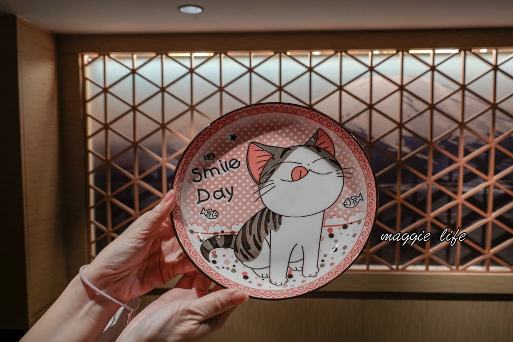 饗和牛鍋物放題388起,桃園火車站旁新開幕,CP值超高和牛吃到飽,超過百種食材,還有近30種飲料無限暢飲! - 第87張圖 饗和牛鍋物放題388起,桃園火車站旁新開幕,CP值超高和牛吃到飽,超過百種食材,還有近30種飲料無限暢飲!