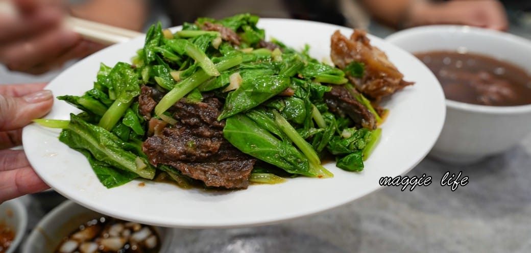 台南美食｜文章牛肉湯，台南必吃排隊牛肉湯，心中第一名的牛肉湯