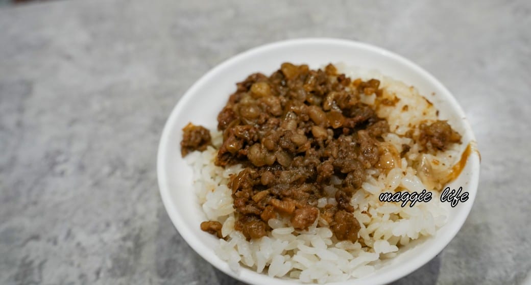 台南美食｜文章牛肉湯，台南必吃排隊牛肉湯，心中第一名的牛肉湯