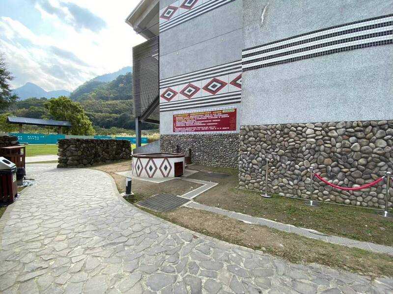 苗栗泰雅原住民文化產業區|WAKHUL高腳屋親子公園，免費景點，泡腳池，煮溫泉蛋，免費親子遊樂設施