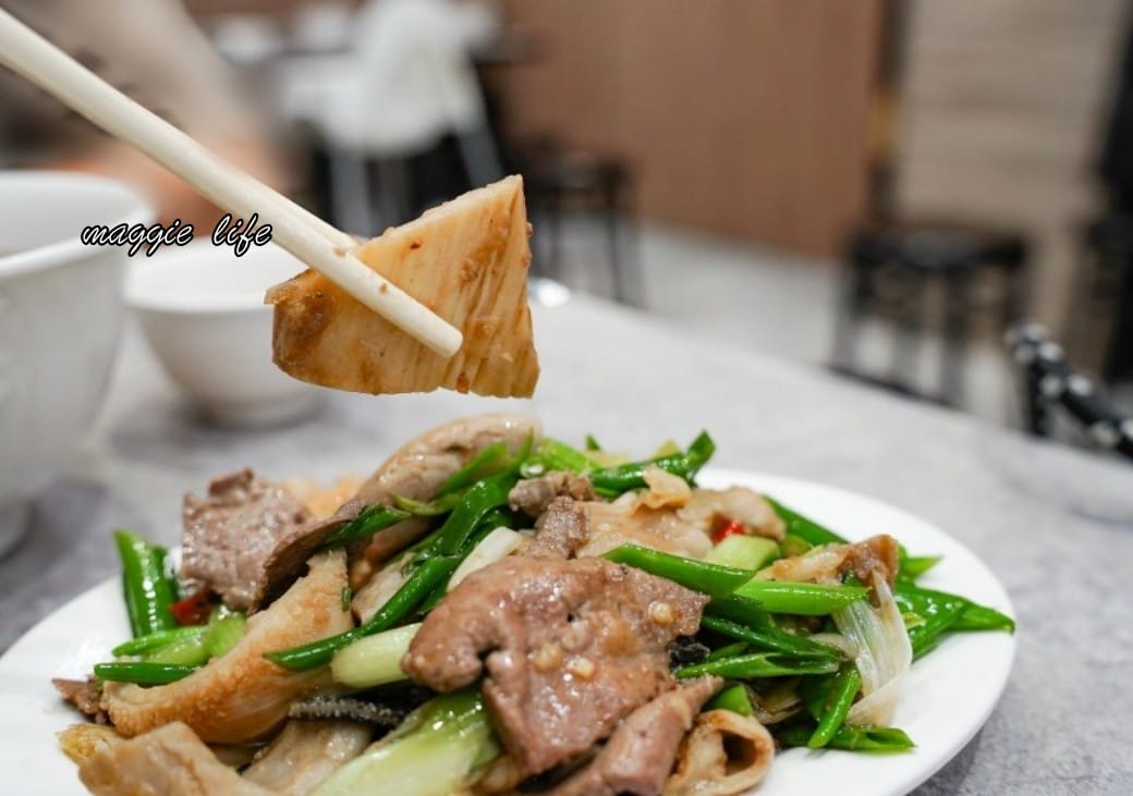 台南美食｜文章牛肉湯，台南必吃排隊牛肉湯，心中第一名的牛肉湯