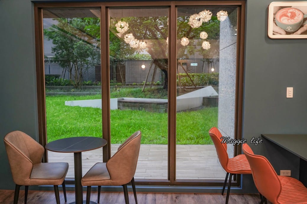 樸樹咖啡樹林店|喝咖啡做公益,一起來支持身心障礙,還自己烘豆,咖啡好好喝 - 第4張圖 樸樹咖啡樹林店|喝咖啡做公益,一起來支持身心障礙,還自己烘豆,咖啡好好喝