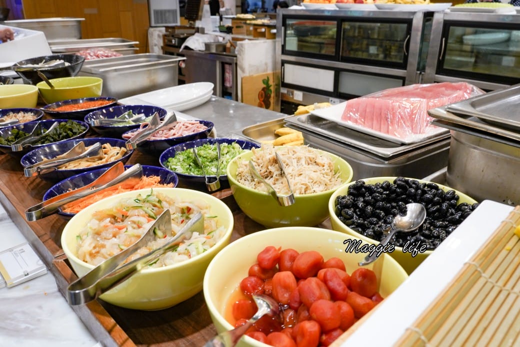 南港六福萬怡酒店敘日全日餐廳早餐buffet吃到飽,中式西式日式都有,9大區料理飽到下午都不用再吃了! - 第45張圖 南港六福萬怡酒店敘日全日餐廳早餐buffet吃到飽,中式西式日式都有,9大區料理飽到下午都不用再吃了!