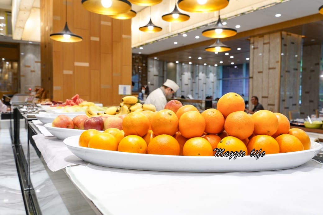 南港六福萬怡酒店敘日全日餐廳早餐buffet吃到飽,中式西式日式都有,9大區料理飽到下午都不用再吃了! - 第53張圖 南港六福萬怡酒店敘日全日餐廳早餐buffet吃到飽,中式西式日式都有,9大區料理飽到下午都不用再吃了!