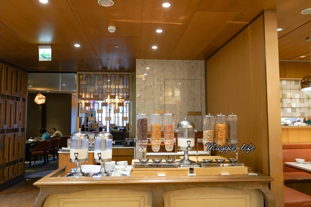 南港六福萬怡酒店敘日全日餐廳早餐buffet吃到飽,中式西式日式都有,9大區料理飽到下午都不用再吃了! - 第21張圖 南港六福萬怡酒店敘日全日餐廳早餐buffet吃到飽,中式西式日式都有,9大區料理飽到下午都不用再吃了!