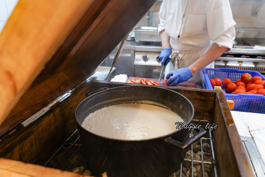 南港六福萬怡酒店敘日全日餐廳早餐buffet吃到飽,中式西式日式都有,9大區料理飽到下午都不用再吃了! - 第33張圖 南港六福萬怡酒店敘日全日餐廳早餐buffet吃到飽,中式西式日式都有,9大區料理飽到下午都不用再吃了!