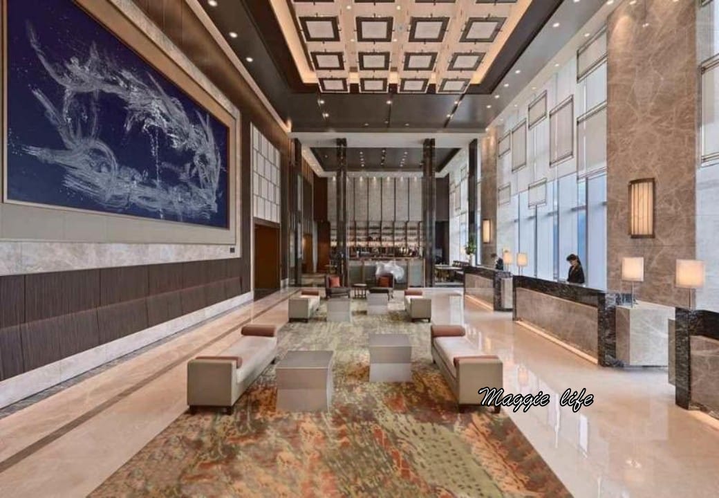 台北六福萬怡酒店行政貴賓廳，免費 Happy Hour下午茶晚餐自助餐吃到飽菜色，享受貴賓禮遇！