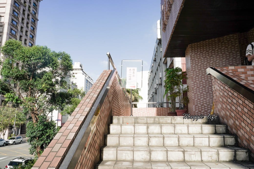 2023辦護照15分鐘搞定,準備文件、預約流程費用,不用排隊超快速! - 第10張圖 2023辦護照15分鐘搞定,準備文件、預約流程費用,不用排隊超快速!