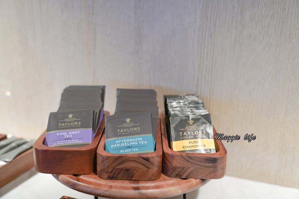 台北寒居酒店早餐，豐盛早午餐加上沙拉吧，優雅的環境觀賞落地窗外景觀，悠閒超CHILL的！