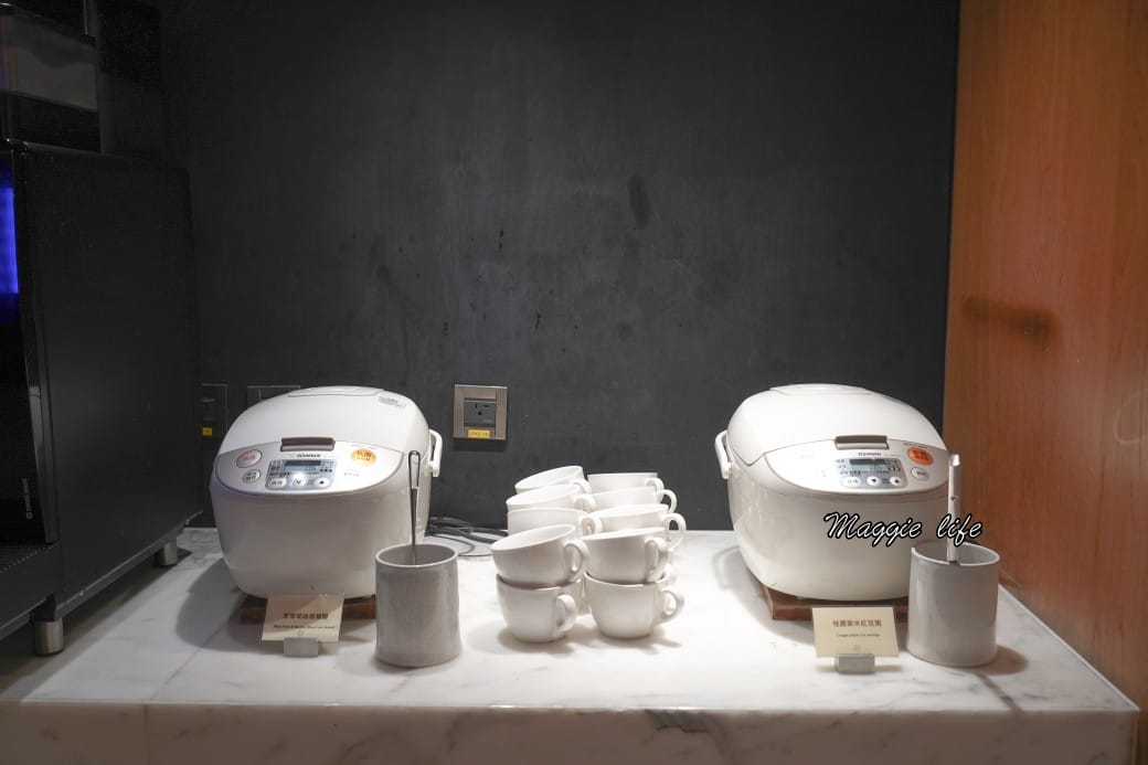 台北大安慕軒飯店MADISON TAIPEI HOTEL ，飯店奢華自助早餐吃到飽3.5小時吃好吃滿，一早就有松露蛋/烤魚/豬腳！信義安和站飯店推薦