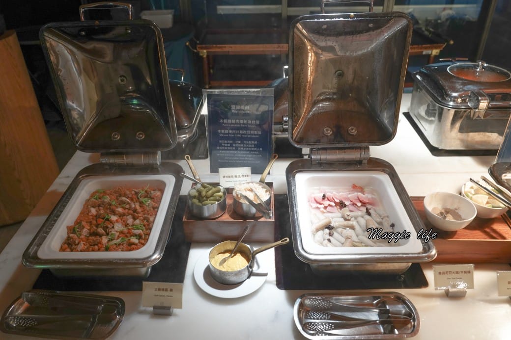 台北大安慕軒飯店MADISON TAIPEI HOTEL ，飯店奢華自助早餐吃到飽3.5小時吃好吃滿，一早就有松露蛋/烤魚/豬腳！信義安和站飯店推薦