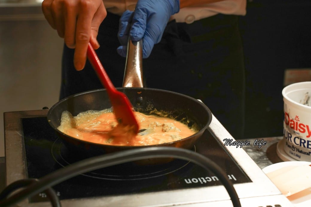 台北大安慕軒飯店MADISON TAIPEI HOTEL ，飯店奢華自助早餐吃到飽3.5小時吃好吃滿，一早就有松露蛋/烤魚/豬腳！信義安和站飯店推薦