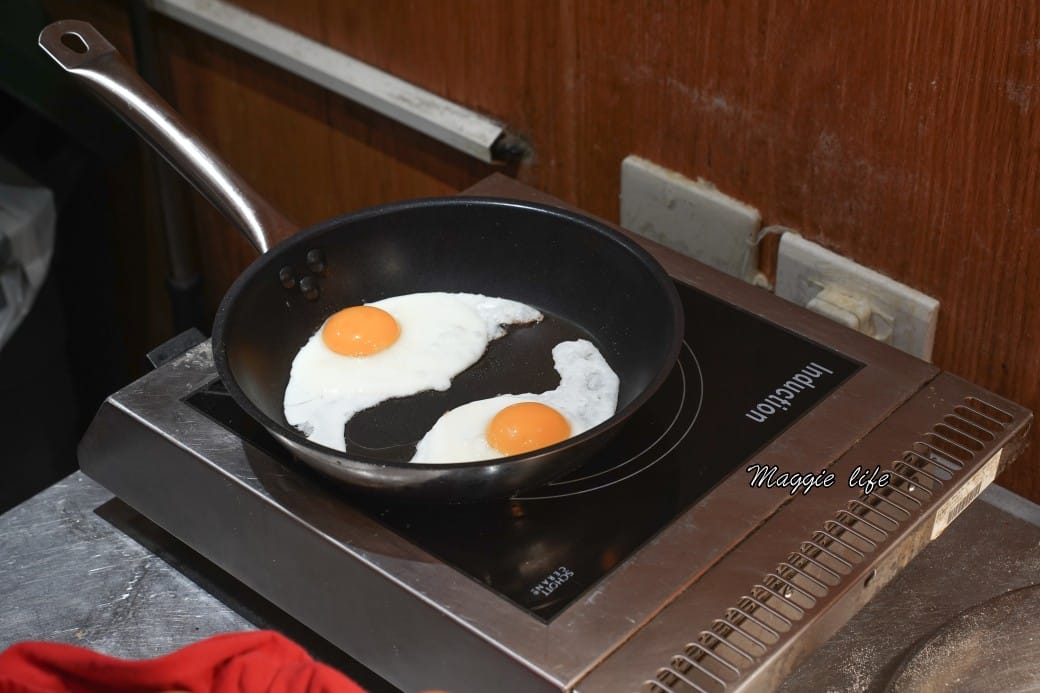 台北大安慕軒飯店MADISON TAIPEI HOTEL ，飯店奢華自助早餐吃到飽3.5小時吃好吃滿，一早就有松露蛋/烤魚/豬腳！信義安和站飯店推薦