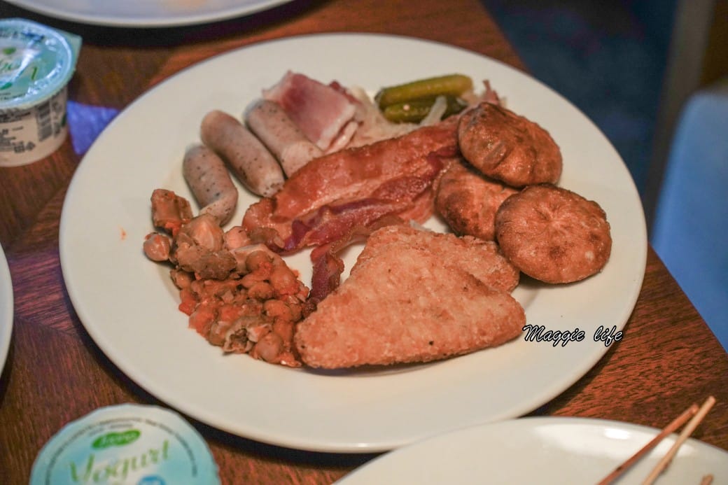 台北大安慕軒飯店MADISON TAIPEI HOTEL ，飯店奢華自助早餐吃到飽3.5小時吃好吃滿，一早就有松露蛋/烤魚/豬腳！信義安和站飯店推薦