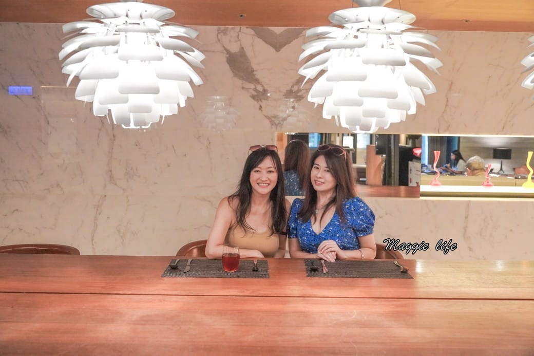 台北大安慕軒飯店MADISON TAIPEI HOTEL ，飯店奢華自助早餐吃到飽3.5小時吃好吃滿，一早就有松露蛋/烤魚/豬腳！信義安和站飯店推薦