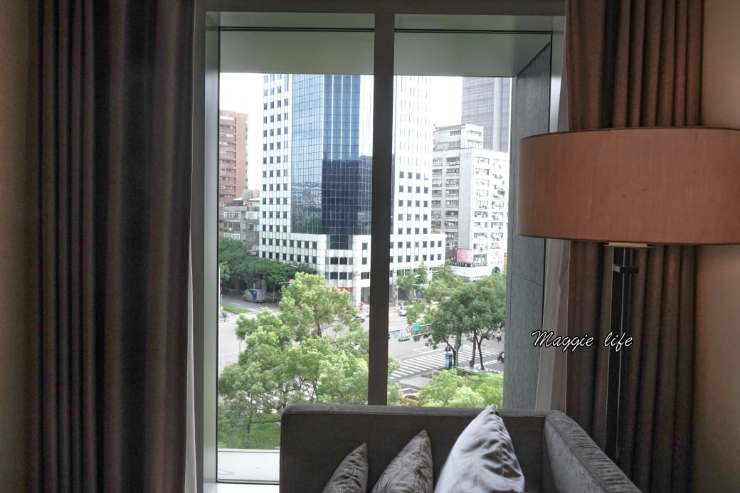 台北慕軒飯店住宿開箱｜正對敦南綠色林蔭大道，台北米其林指南推薦飯店，一泊二食享受義大利餐