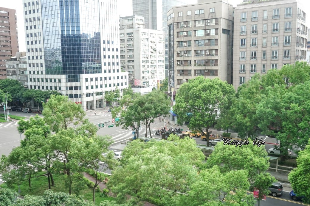 台北慕軒飯店住宿開箱｜正對敦南綠色林蔭大道，台北米其林指南推薦飯店，一泊二食享受義大利餐
