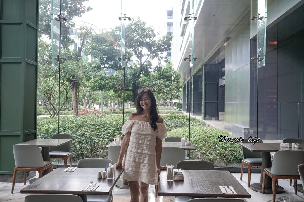 台北萬豪酒店GARDEN KITCHEN自助式早餐，超豐盛九大區buffet，大片落地窗面對花園吃早餐，高級感滿滿超療癒