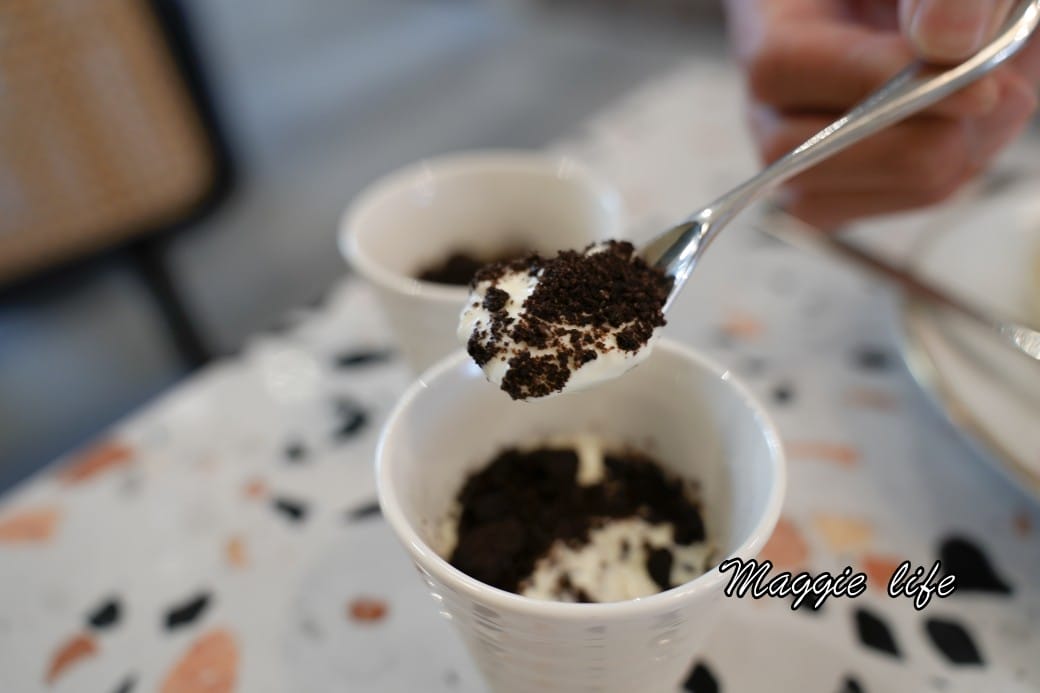 上島MUC Coffee Roasters 安平旗艦店，日本首店進駐台南安平，純白網美咖啡廳，咖啡餐點儀式感滿滿