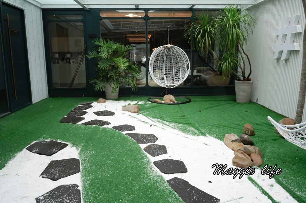 上島MUC Coffee Roasters 安平旗艦店，日本首店進駐台南安平，純白網美咖啡廳，咖啡餐點儀式感滿滿