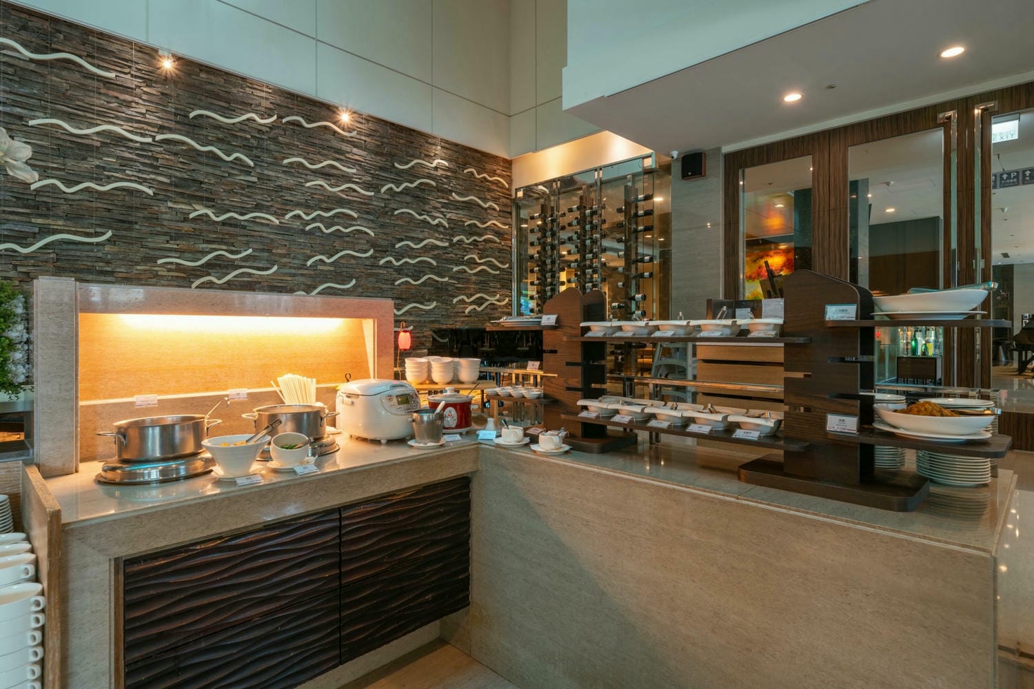 台南臺邦商旅帕莎西餐廳異國早午餐吃到飽，真的很超值