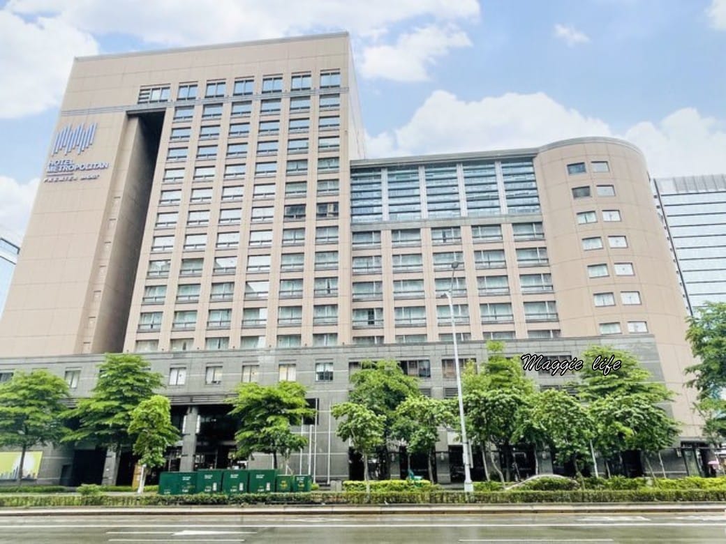 JR東日本大飯店台北鉑麗安全日餐廳 buffet 吃到飽，雙主餐威靈頓牛排，羊排，海鮮等，台北飯店吃到飽推薦，優惠價格