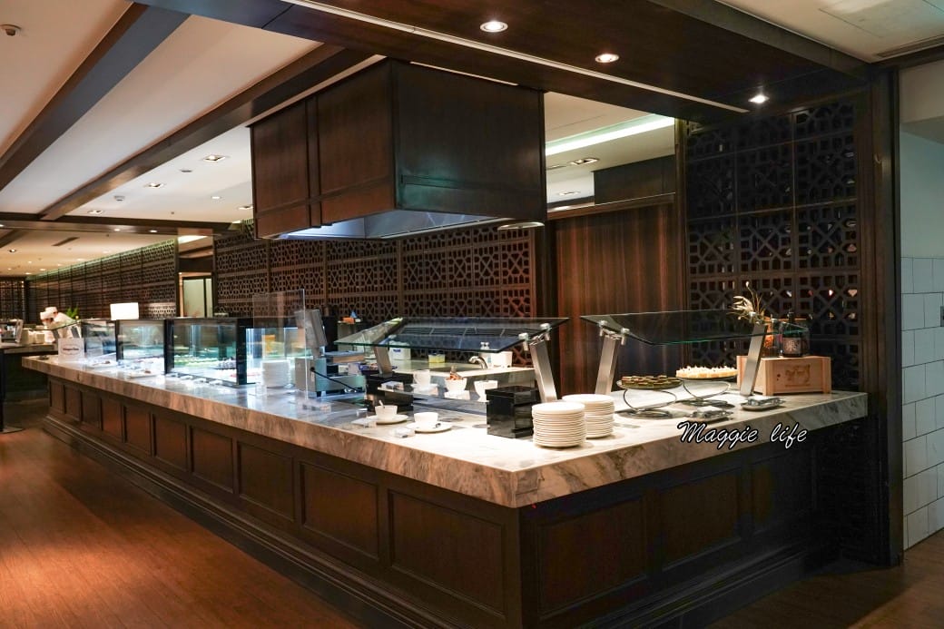 JR東日本大飯店台北鉑麗安全日餐廳 buffet 吃到飽，雙主餐威靈頓牛排，羊排，海鮮等，台北飯店吃到飽推薦，優惠價格