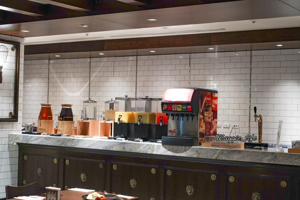 JR東日本大飯店台北鉑麗安全日餐廳 buffet 吃到飽，雙主餐威靈頓牛排，羊排，海鮮等，台北飯店吃到飽推薦，優惠價格