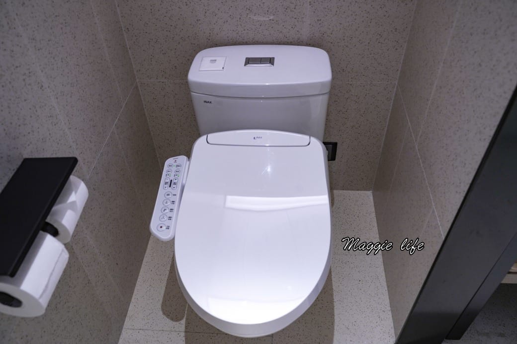 八里福朋喜來登酒店開箱，無邊際泳池一望無際還有黃金湯屋泡湯，早晚餐全系列開箱