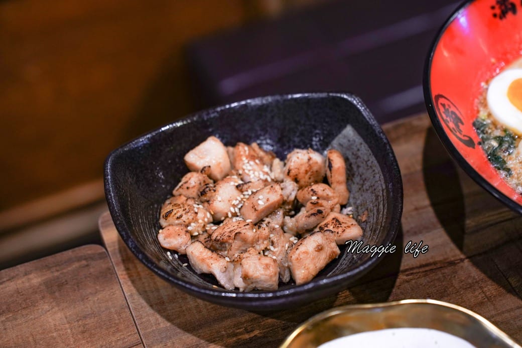 北投滿足溫泉拉麵，必吃推薦在地美食，大排長龍超人氣拉麵店！