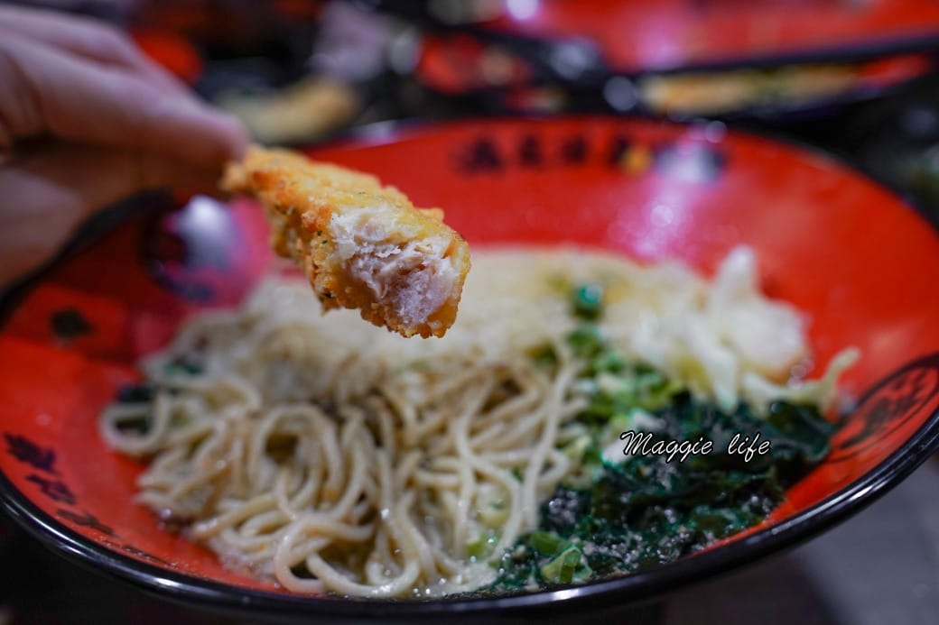 北投滿足溫泉拉麵，必吃推薦在地美食，大排長龍超人氣拉麵店！