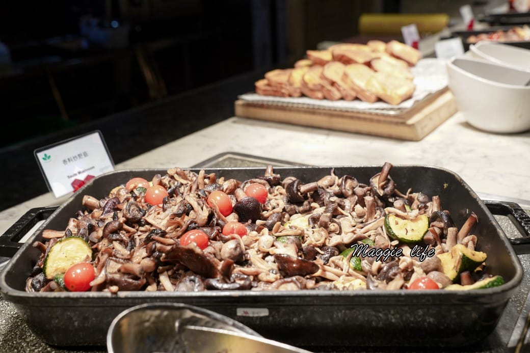 台北萬豪酒店GARDEN KITCHEN自助式早餐,超豐盛九大區buffet,大片落地窗面對花園吃早餐,高級感滿滿超療癒 - 第20張圖 台北萬豪酒店GARDEN KITCHEN自助式早餐,超豐盛九大區buffet,大片落地窗面對花園吃早餐,高級感滿滿超療癒