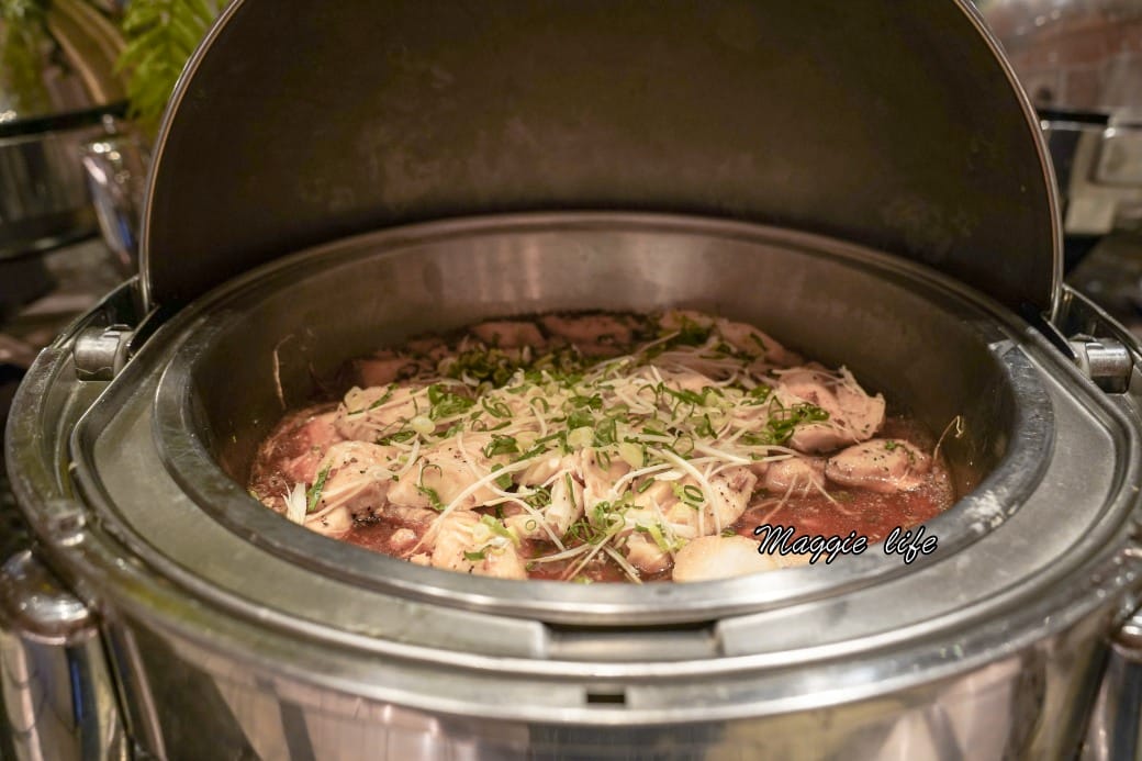 台北萬豪酒店GARDEN KITCHEN自助式早餐，超豐盛九大區buffet，大片落地窗面對花園吃早餐，高級感滿滿超療癒